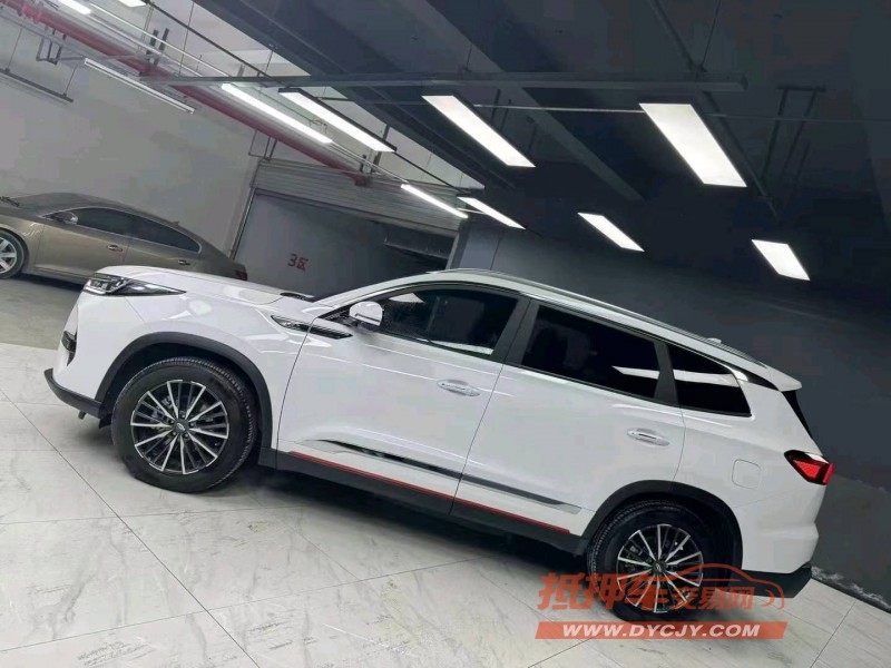 成都23年奇瑞瑞虎83