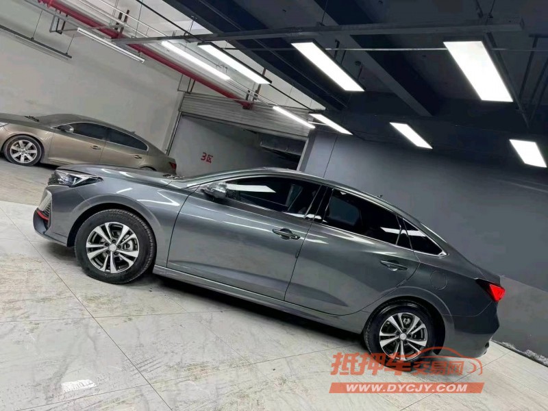 成都22年长安汽车逸动3