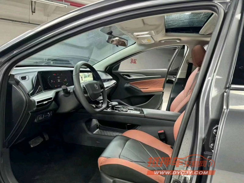 成都22年长安汽车逸动4