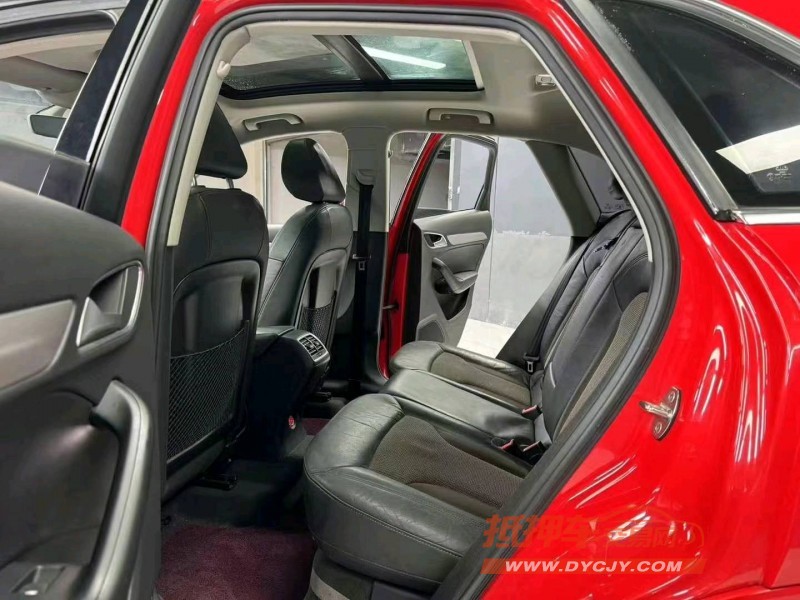 成都16年奥迪Q36