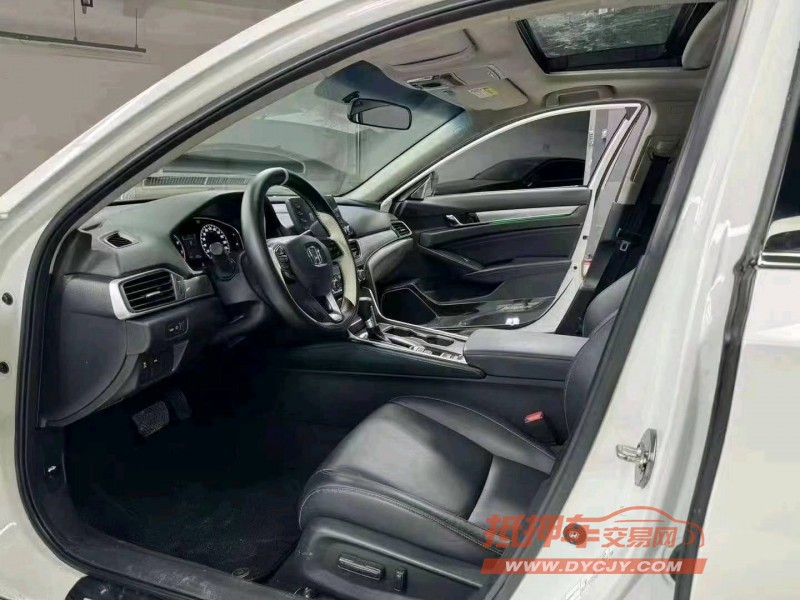 成都20年本田雅阁8