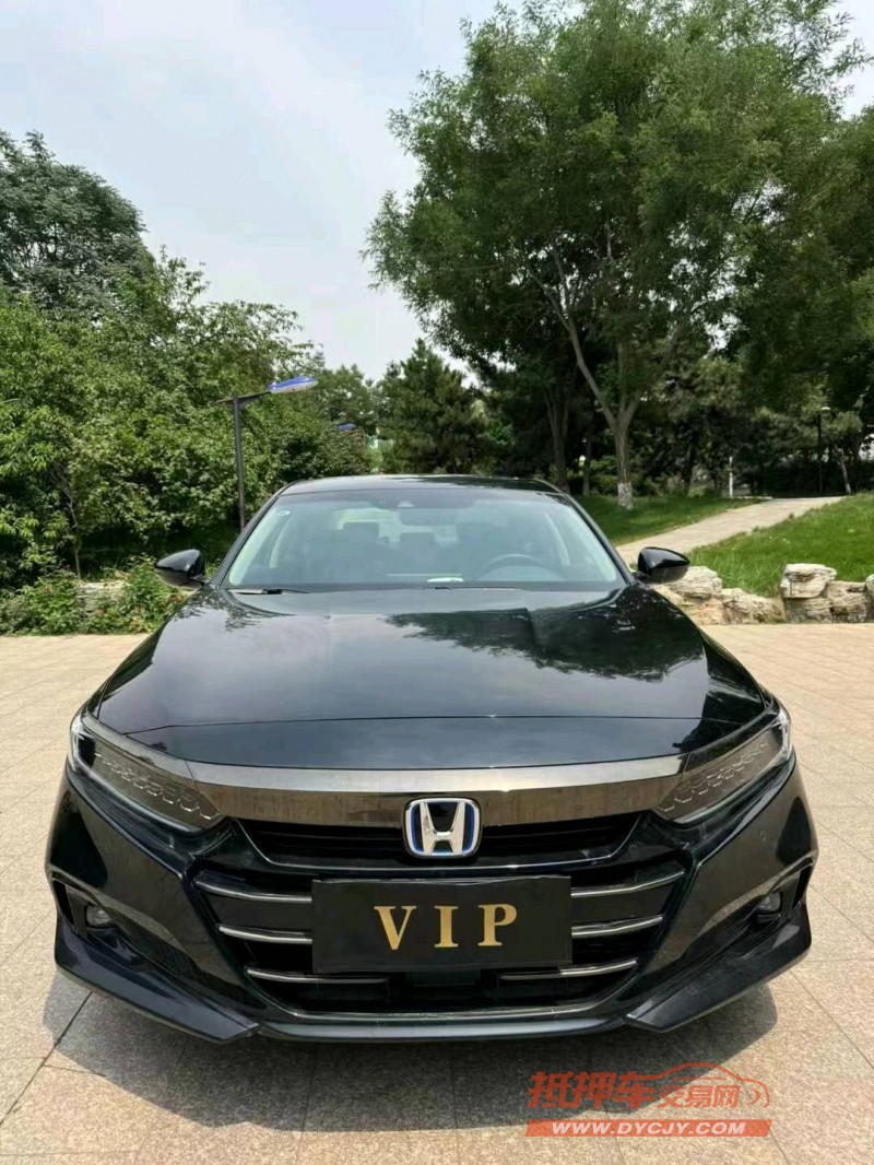 邢台22年本田雅阁1