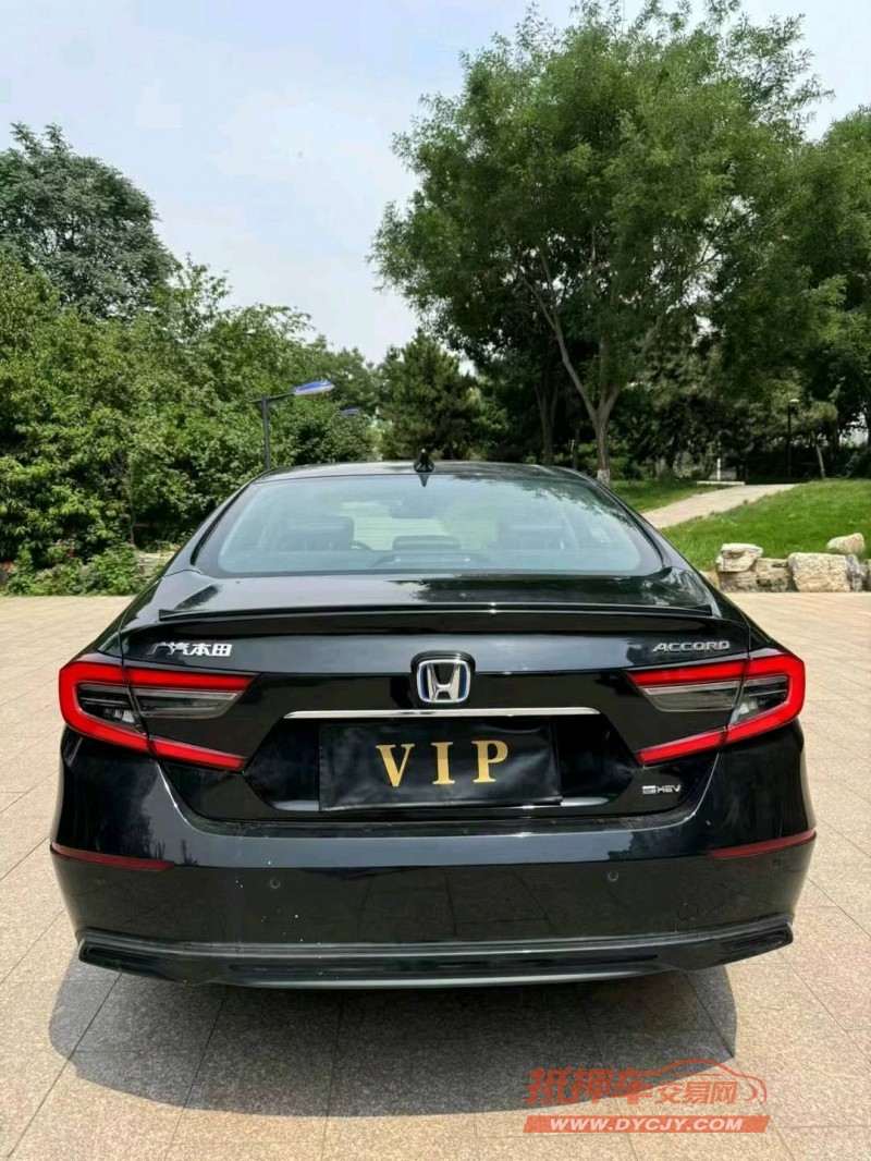邢台22年本田雅阁9