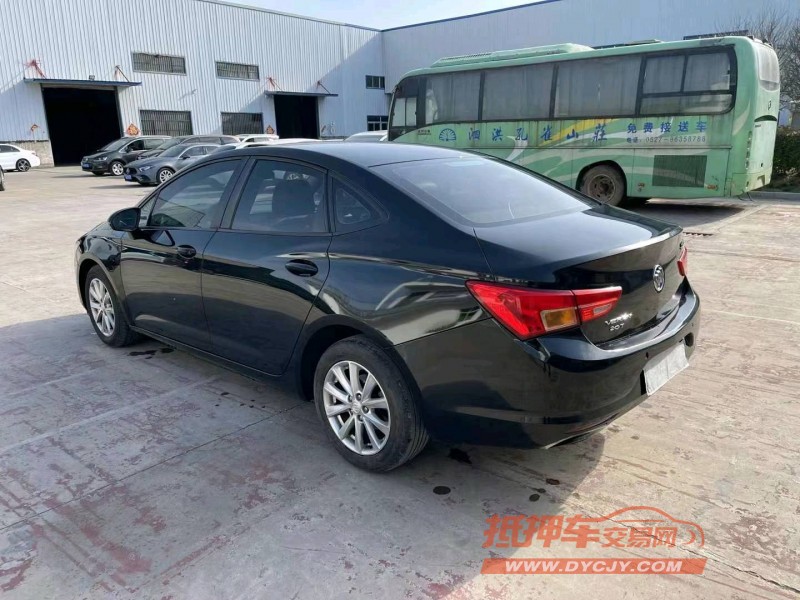 徐州17年别克威朗7