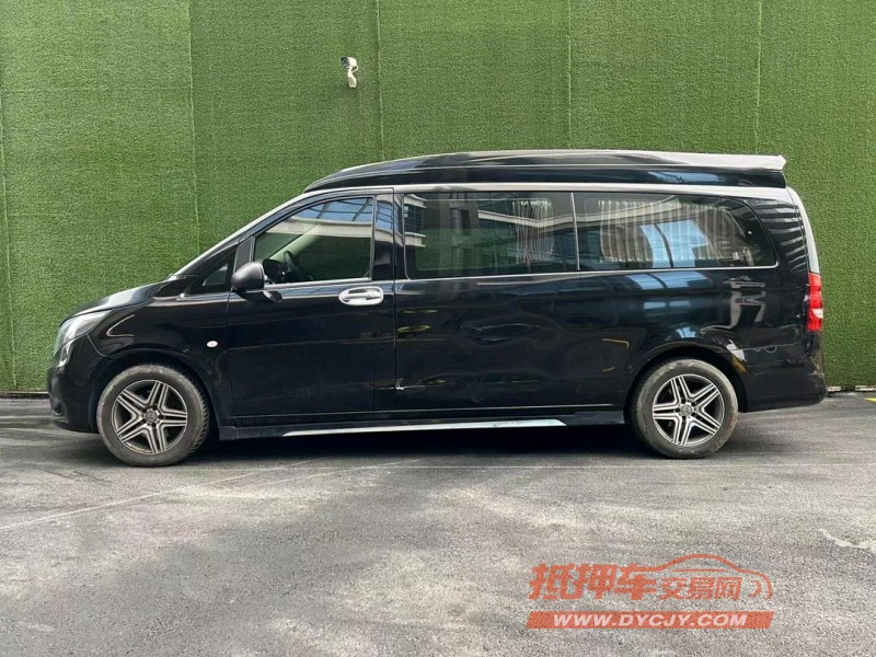 东莞17年奔驰威霆4