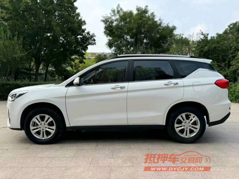 邢台20年哈弗M68