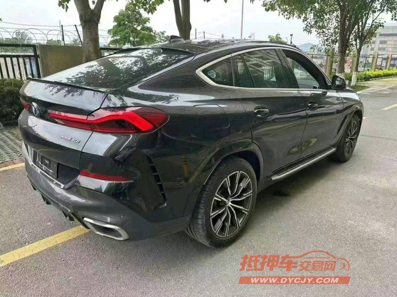 广州21年宝马X67