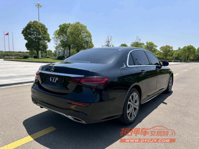 盐城21年奔驰E8
