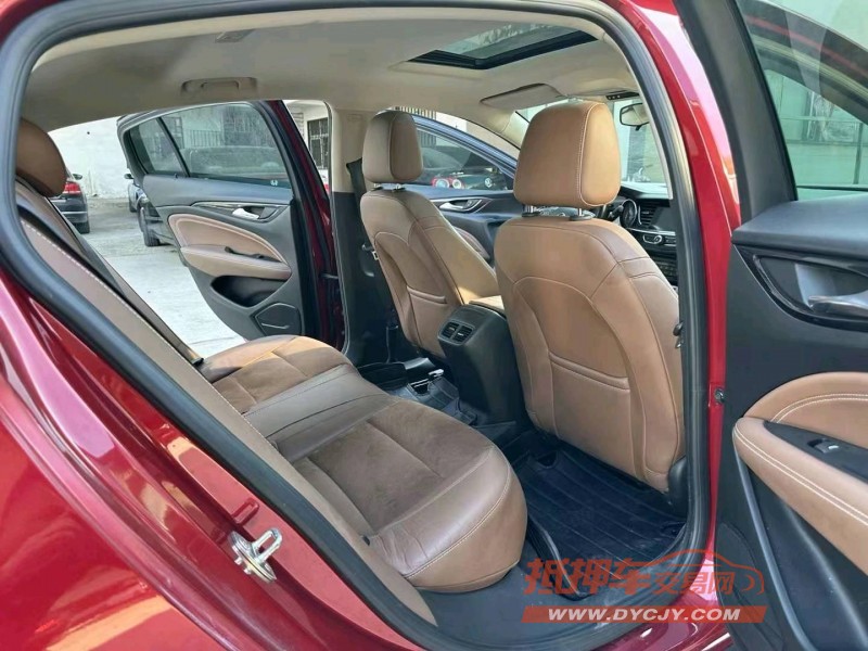 徐州18年别克君威7