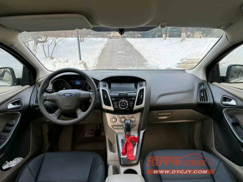 邢台14年福特福克斯5