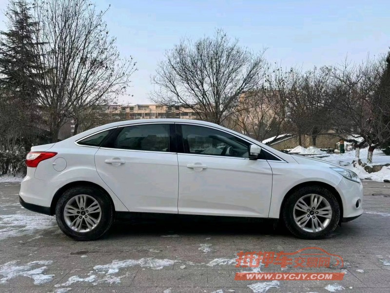 邢台14年福特福克斯8