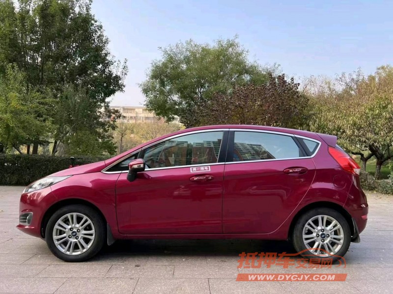 邢台14年福特嘉年华2