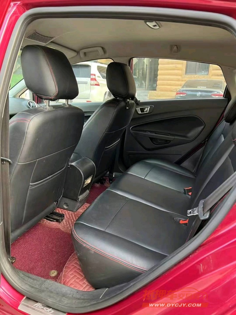 邢台14年福特嘉年华4