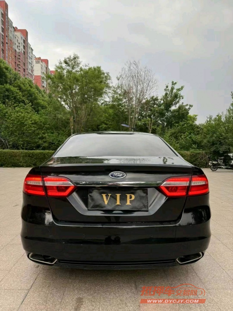邢台16年福特金牛座9