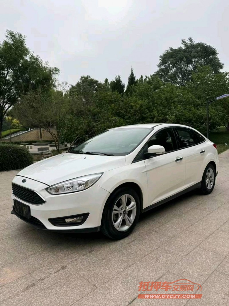 邢台16年福特福克斯2