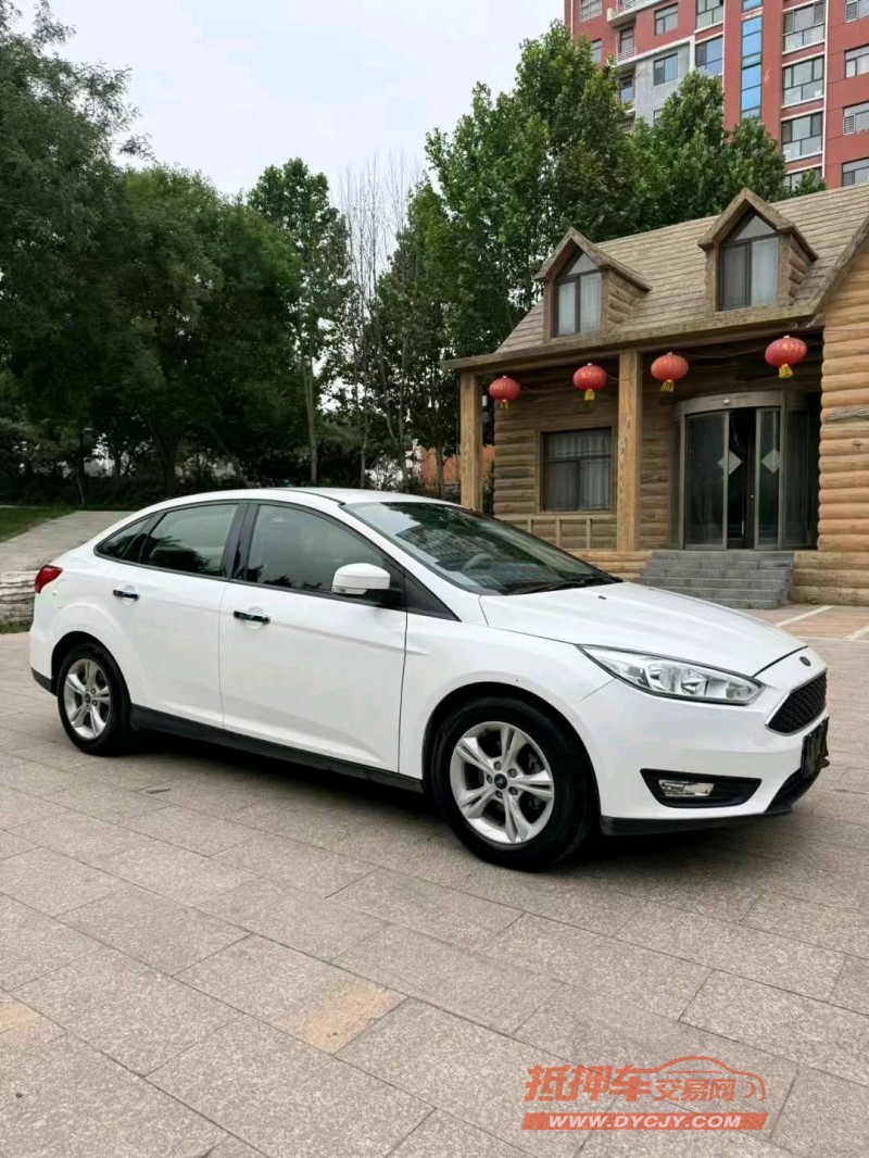 邢台16年福特福克斯3