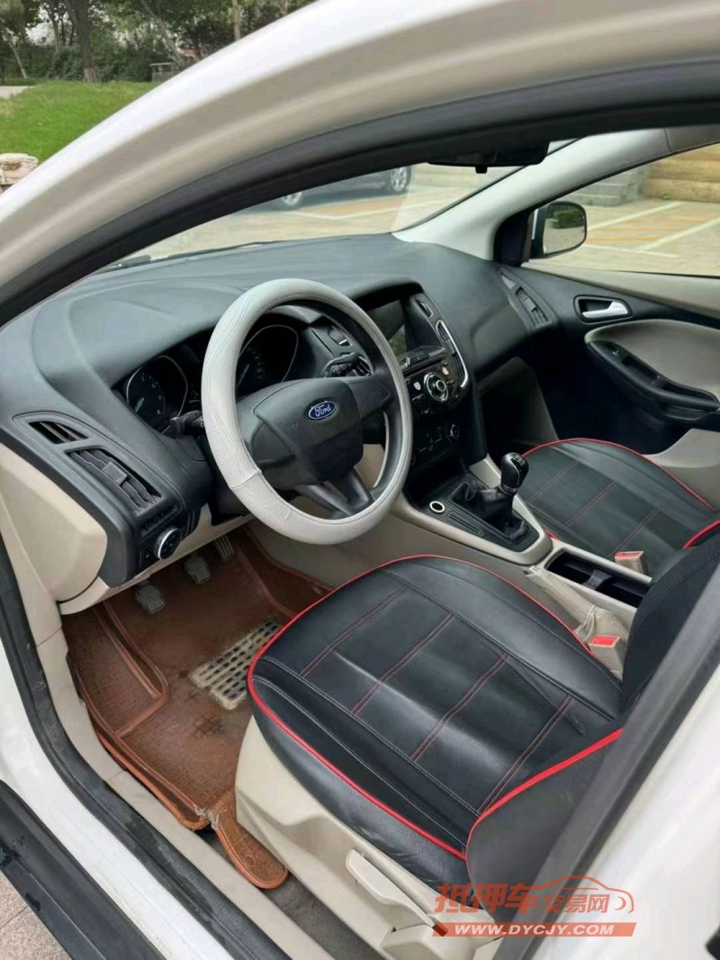 邢台16年福特福克斯4