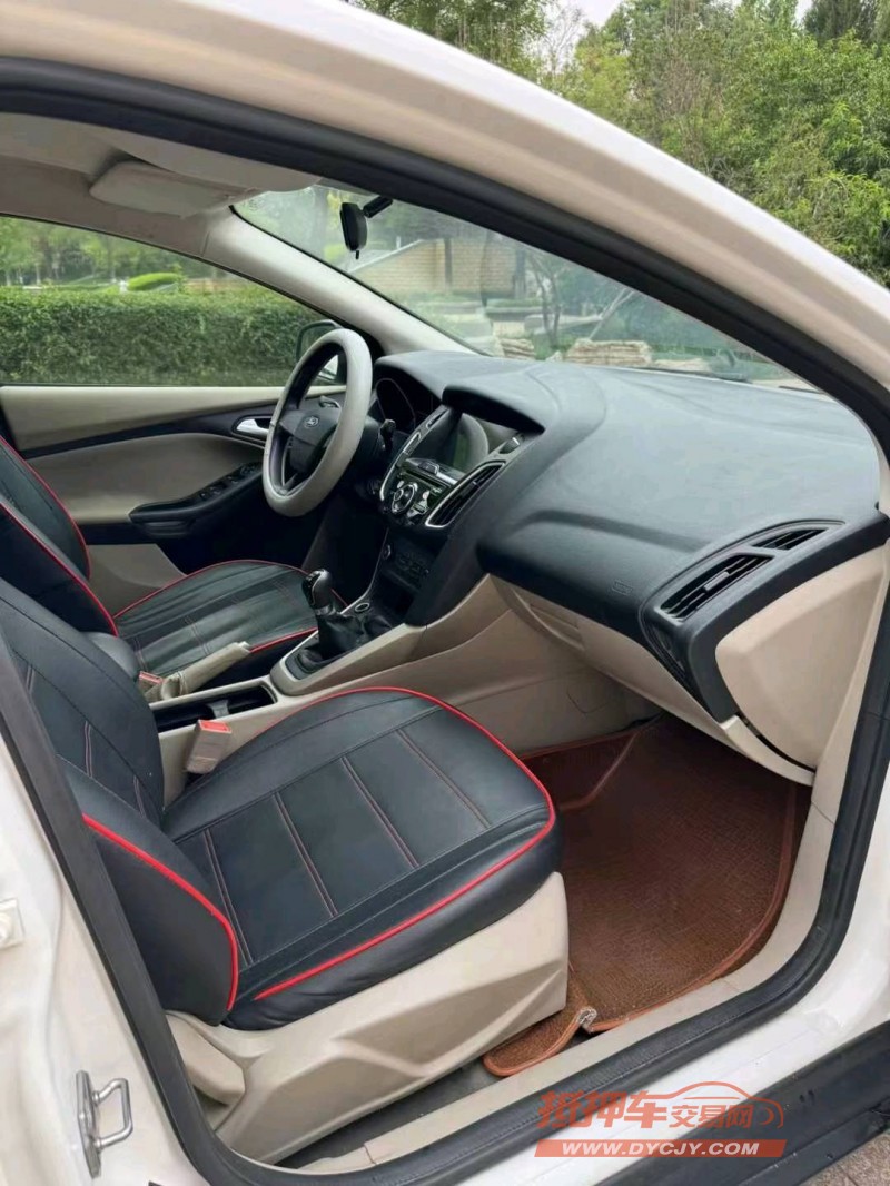 邢台16年福特福克斯7