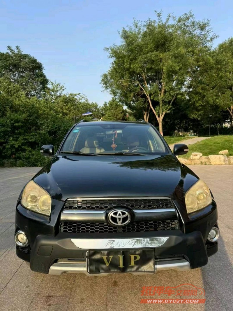 邢台13年丰田RAV41