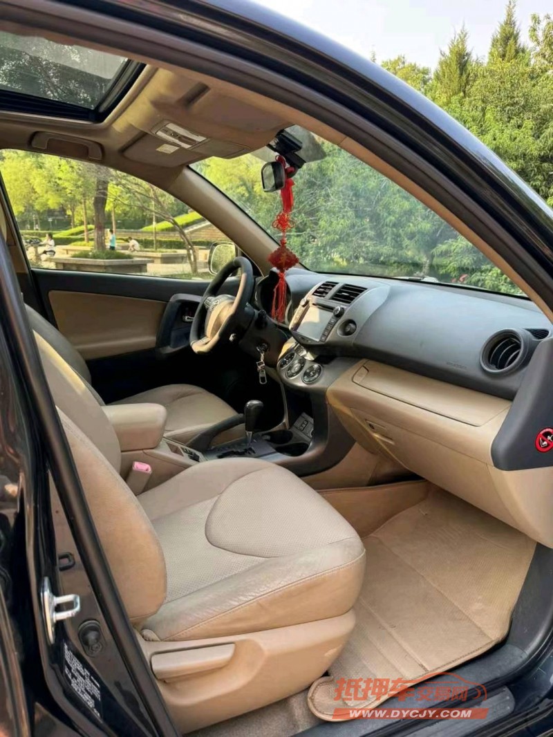 邢台13年丰田RAV47