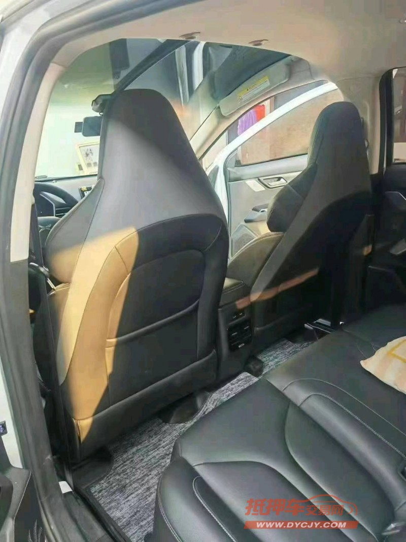 重慶22年小鵬汽車G37