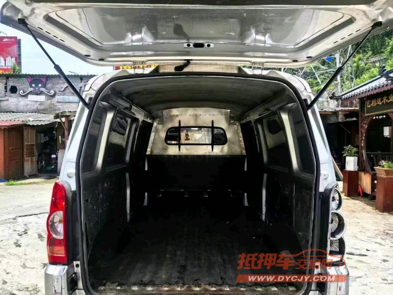 銅仁19年五菱汽車榮光5