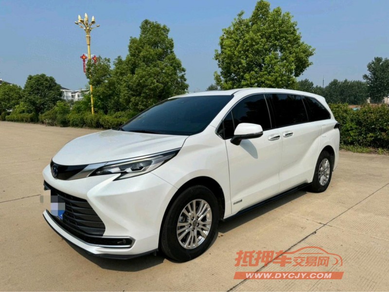 盐城22年丰田塞纳2