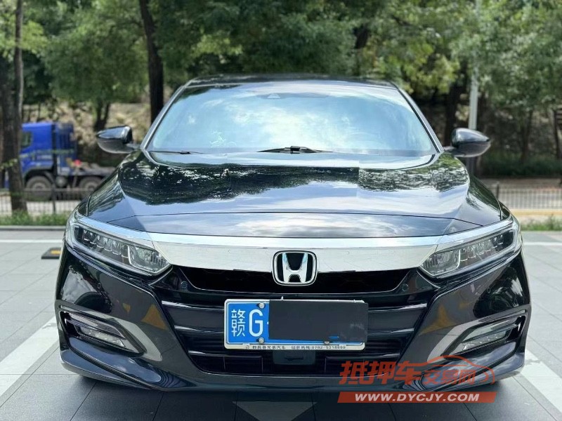 深圳18年本田雅阁1