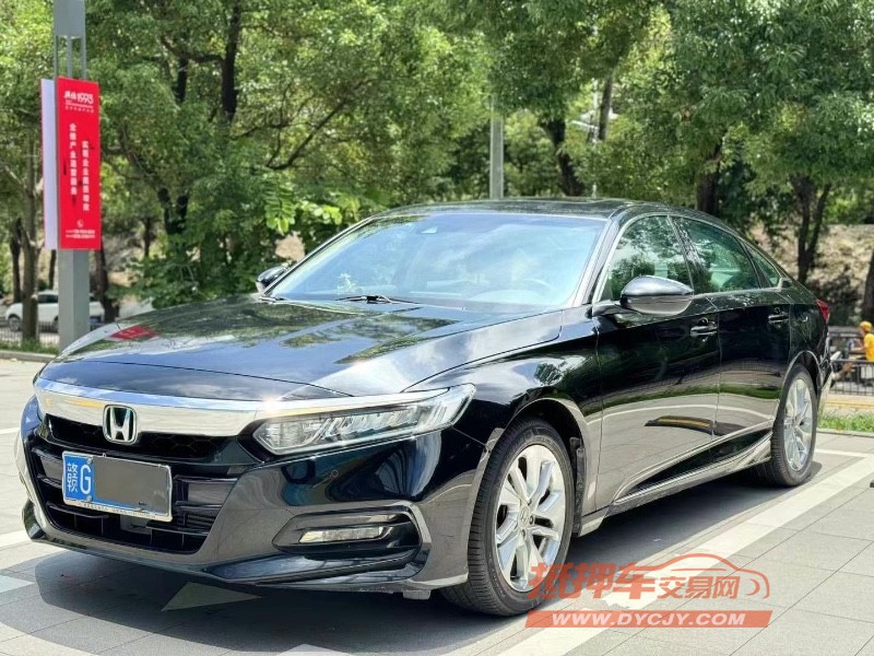 深圳18年本田雅阁3