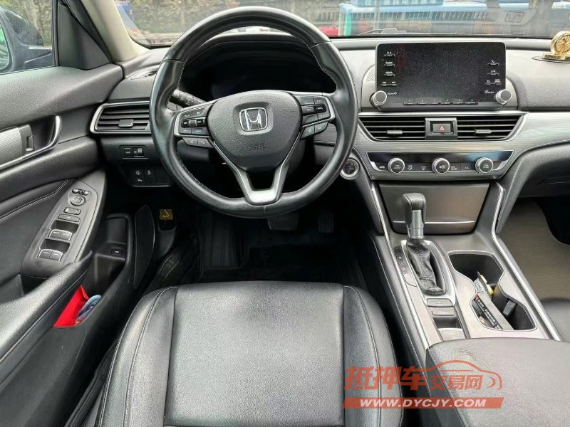 深圳18年本田雅阁6