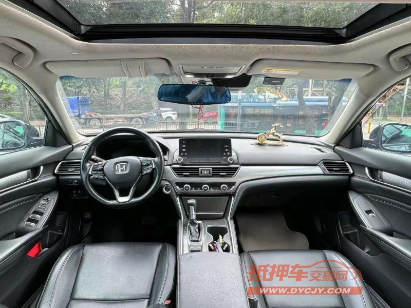深圳18年本田雅阁7