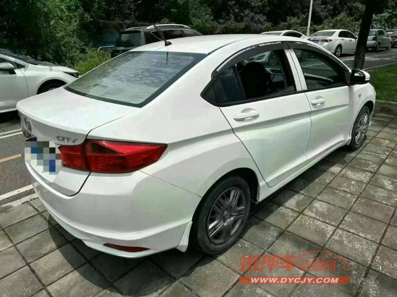 江门17年本田锋范4