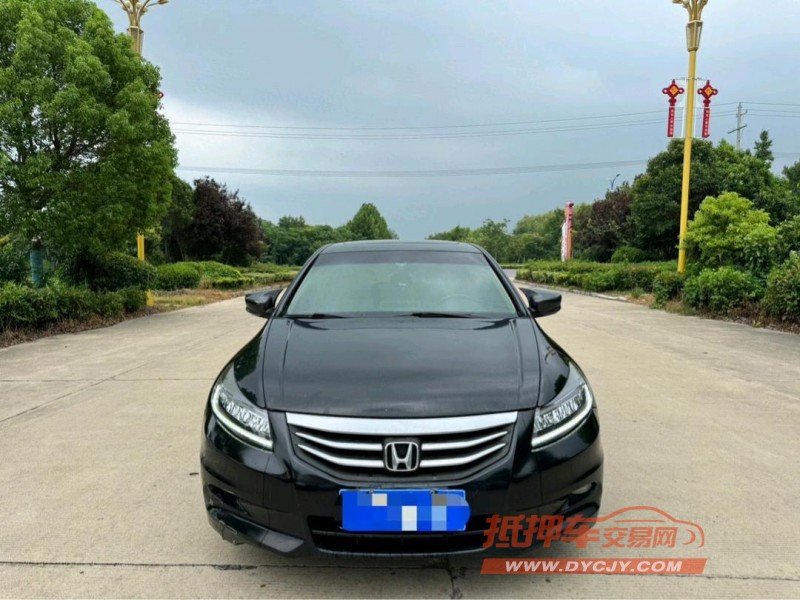 盐城11年本田雅阁1