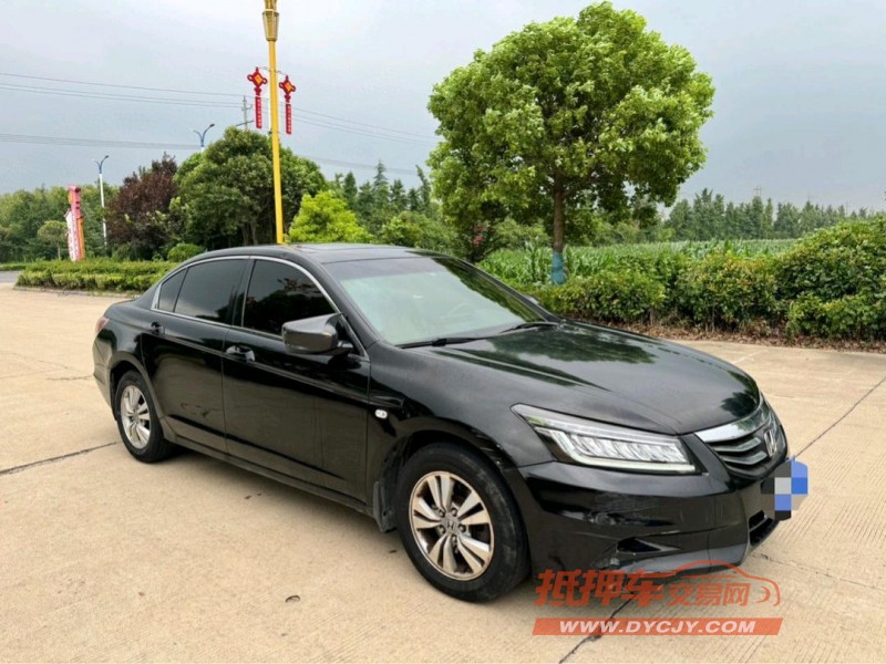 盐城11年本田雅阁3