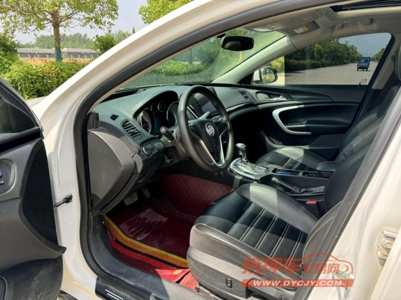 盐城16年别克君威6