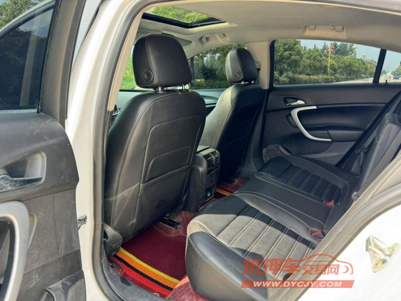 盐城16年别克君威7