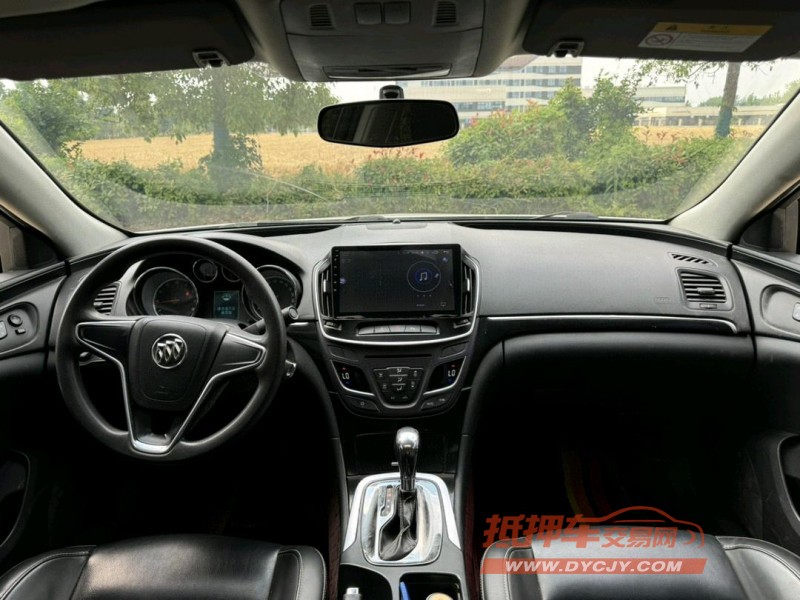 盐城16年别克君威8