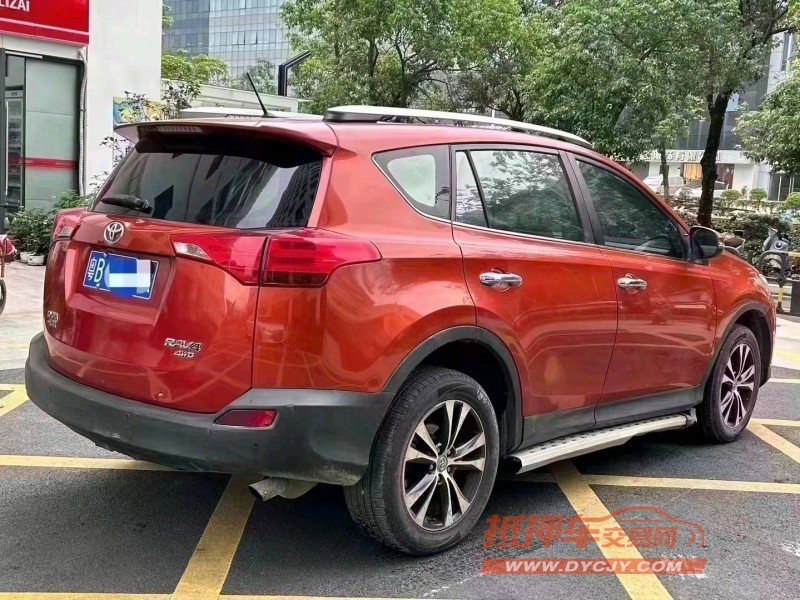 深圳13年丰田RAV44