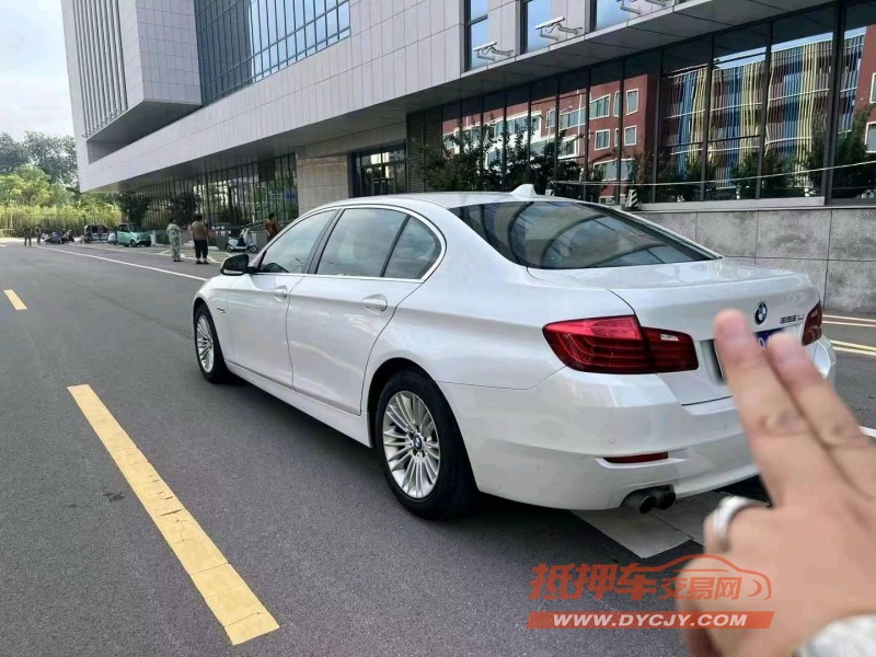 潍坊16年宝马5系4