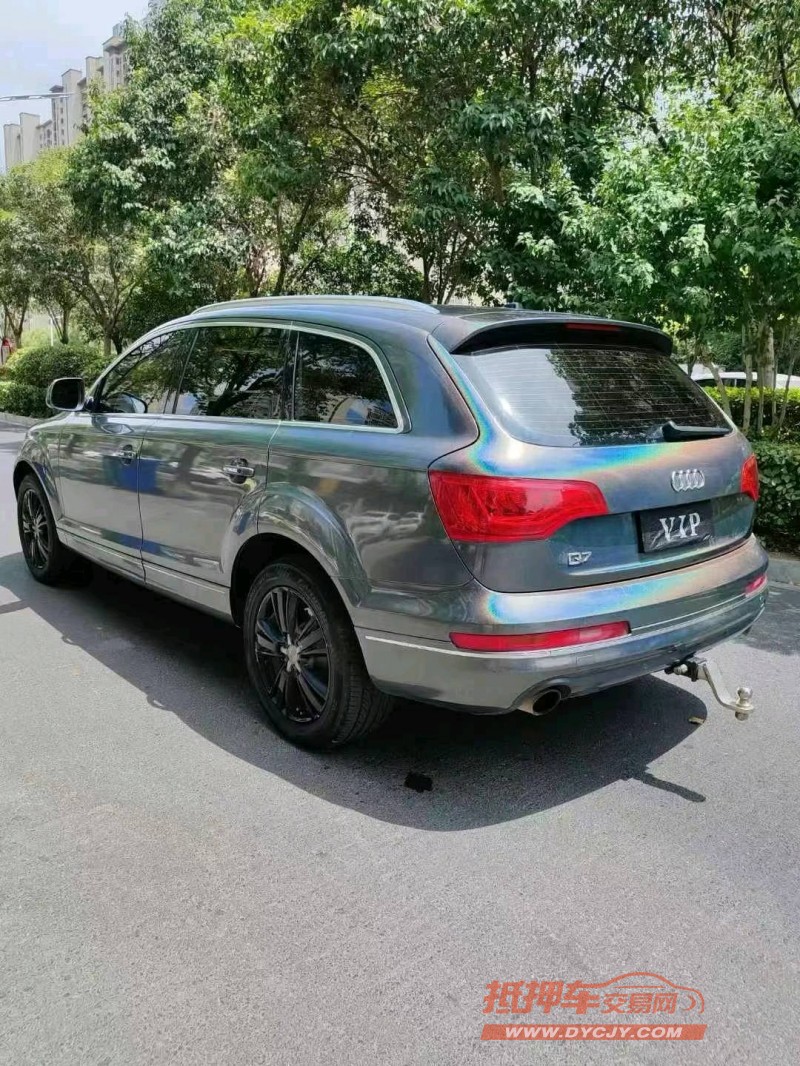銅陵12年奧迪Q74