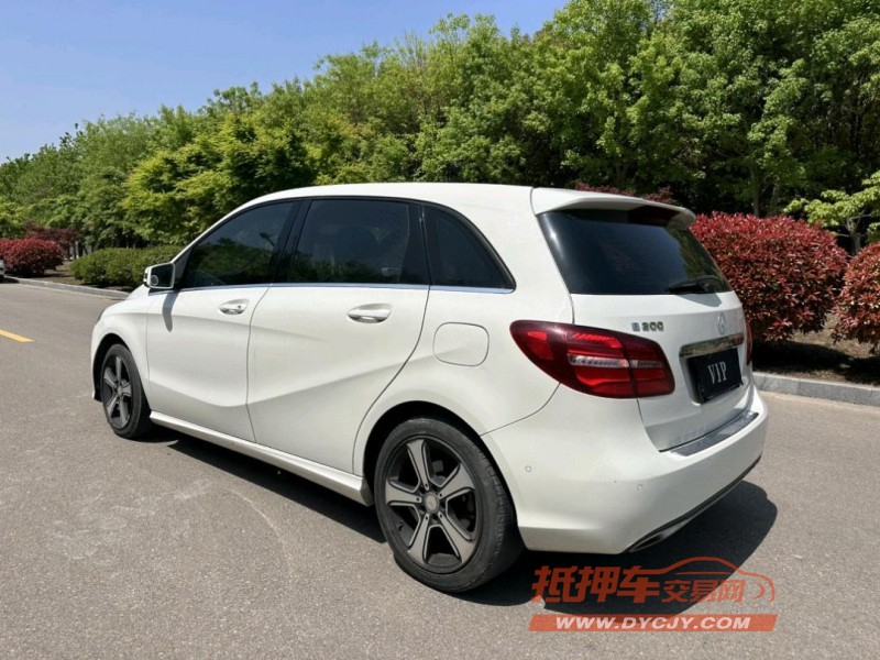 盐城17年奔驰B7