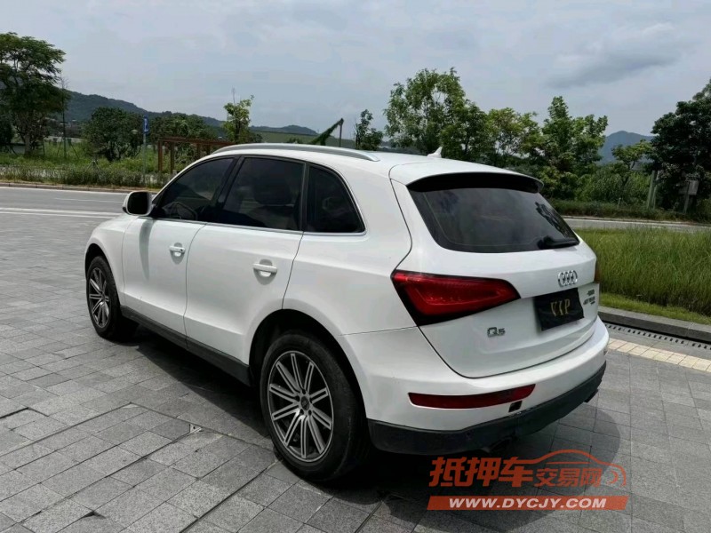 广州15年奥迪Q58