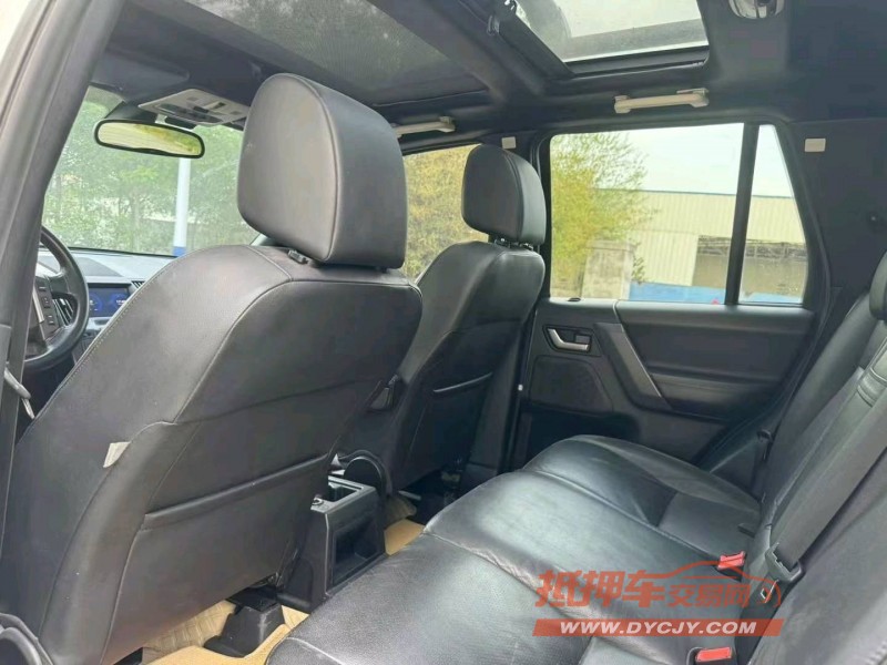 青岛10年路虎神行者4