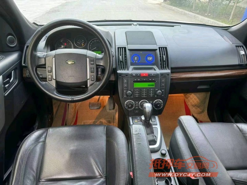 青岛10年路虎神行者5