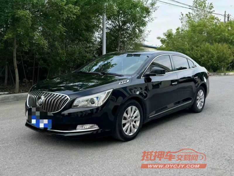 青岛15年别克君越2