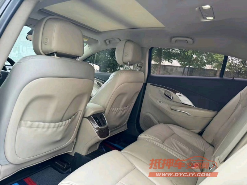 青岛15年别克君越4