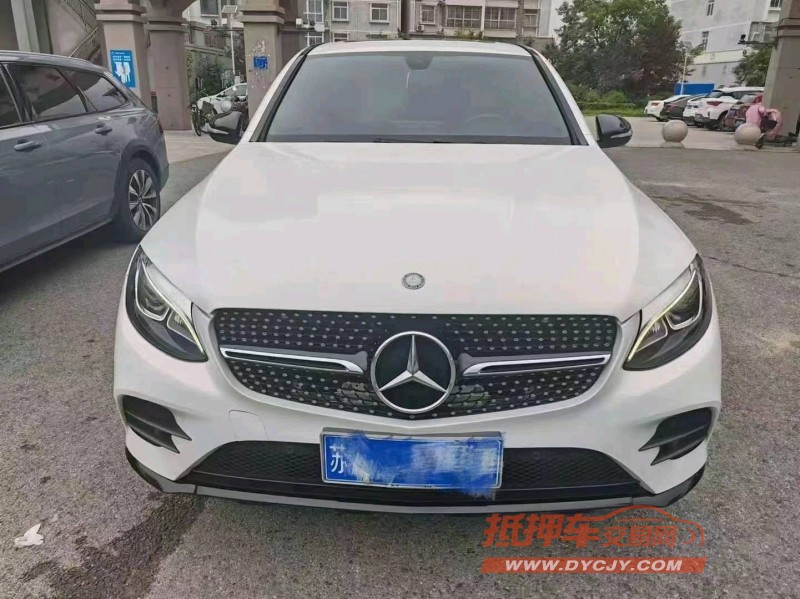 济宁17年奔驰GLC1