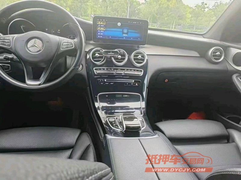 济宁17年奔驰GLC5