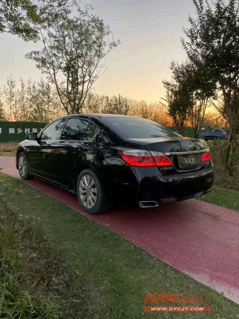 徐州14年本田雅阁5