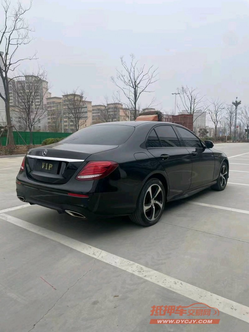 徐州17年奔驰E4
